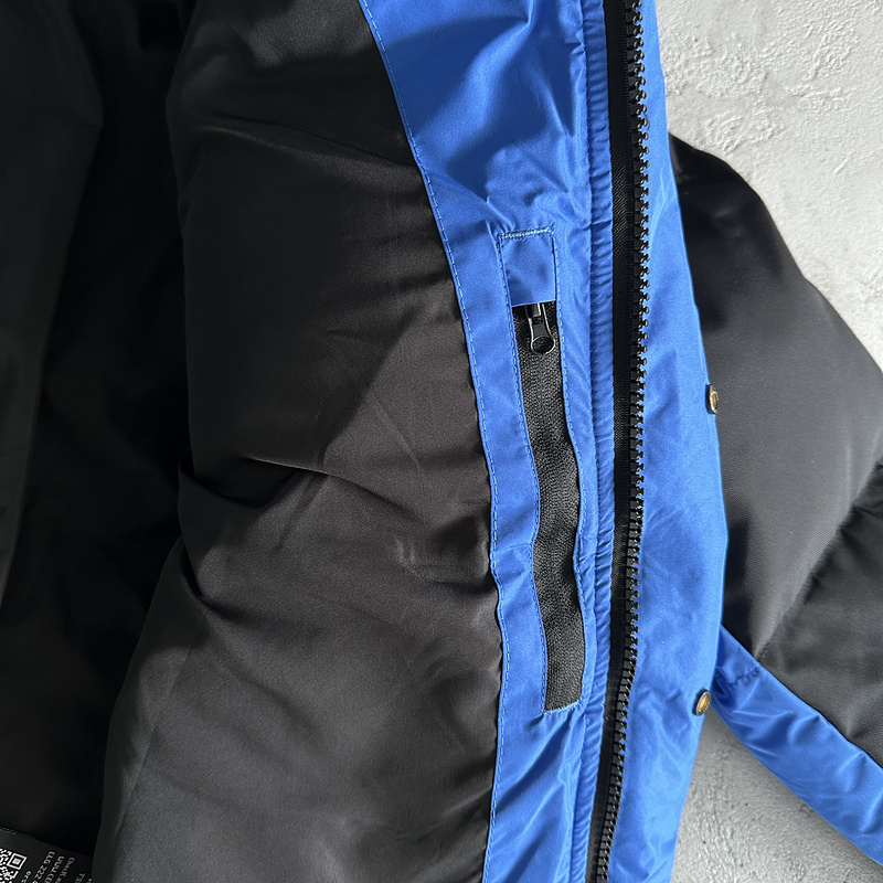 293¥ decoded arch puffer-black blue | Yupoo - Image 17