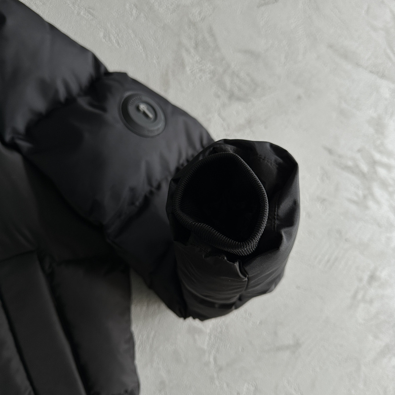 293¥ decoded arch puffer-black | Yupoo - Image 16