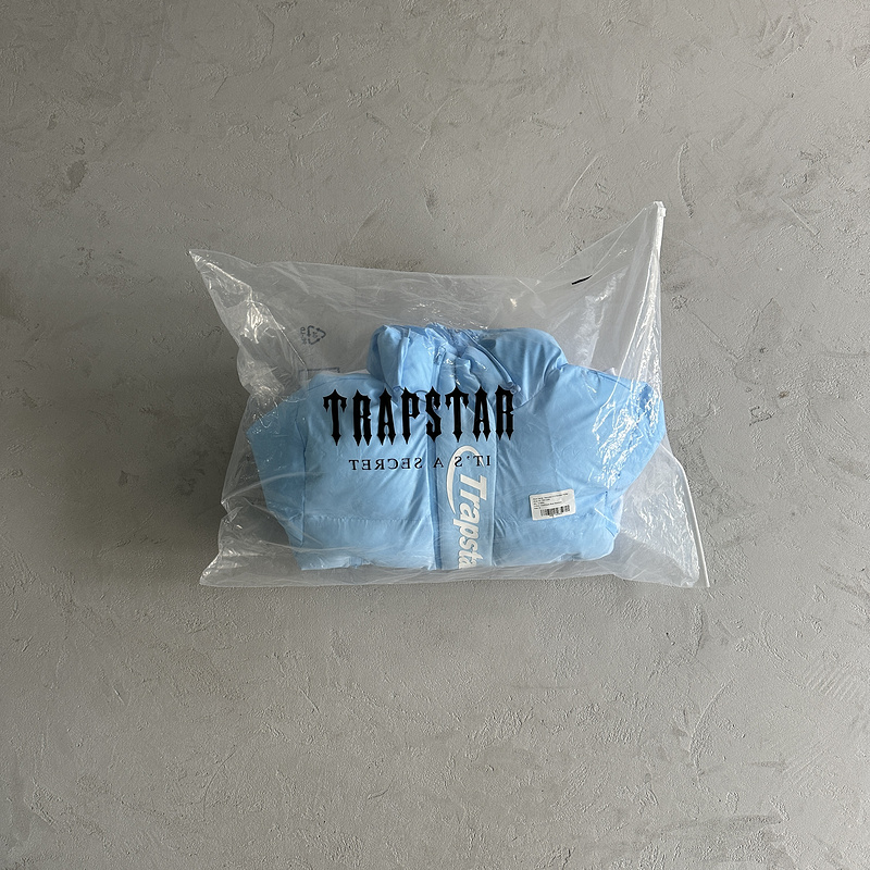 279¥ Decoded 2.0 Hooded Puffer Cashmere Blue Gradient Jacket | Yupoo - Image 4