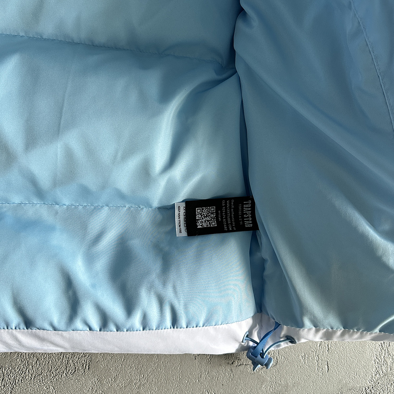 279¥ Decoded 2.0 Hooded Puffer Cashmere Blue Gradient Jacket | Yupoo - Image 19