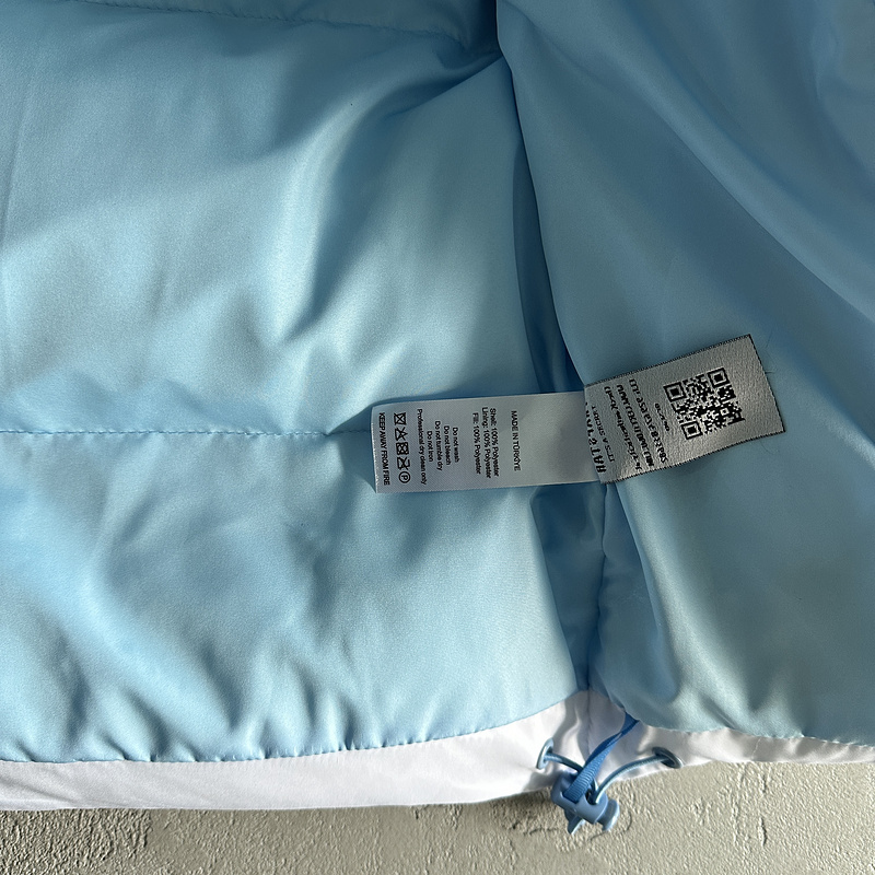 279¥ Decoded 2.0 Hooded Puffer Cashmere Blue Gradient Jacket | Yupoo - Image 20