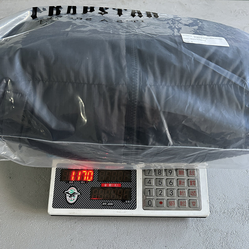 293¥Shooters Detachable Hooded Puffer jacket-triple black | Yupoo - Image 3