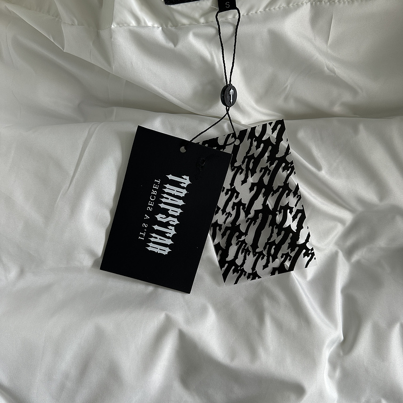 279¥ irongate embossed puffer | Yupoo - Image 10