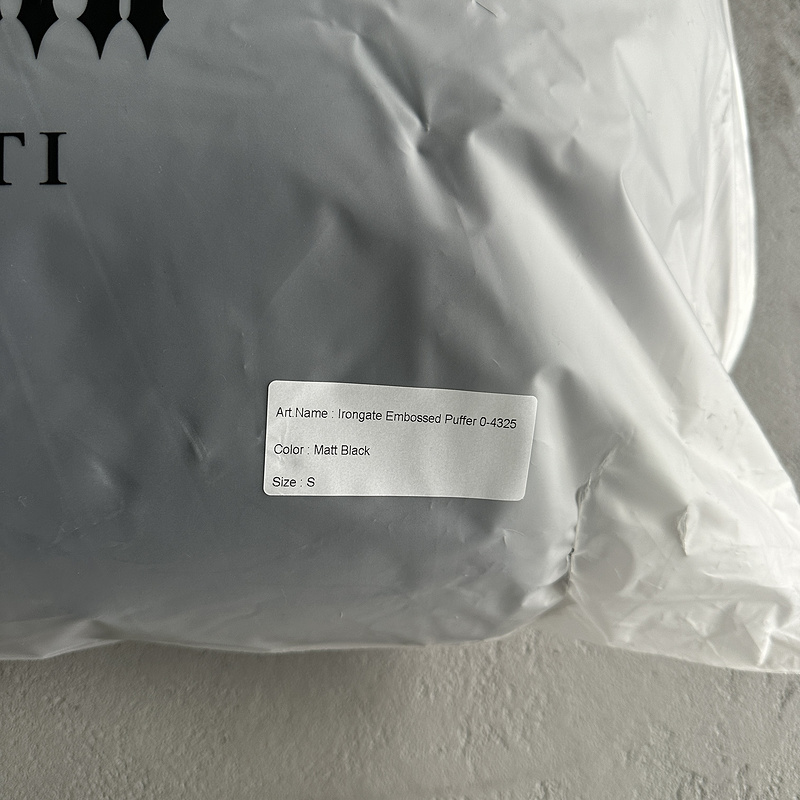 279¥ irongate embossed puffer | Yupoo - Image 27