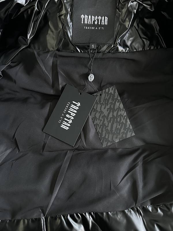279¥ irongate embossed puffer | Yupoo - Image 30