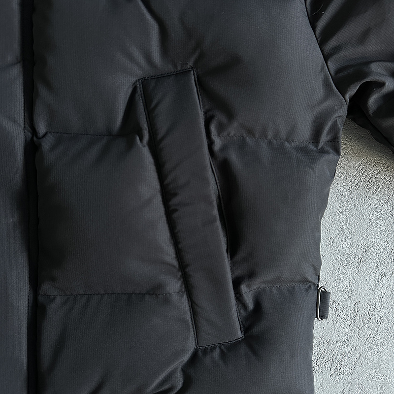 293¥ decoded 2022 hooded puffer-black/red | Yupoo - Image 16