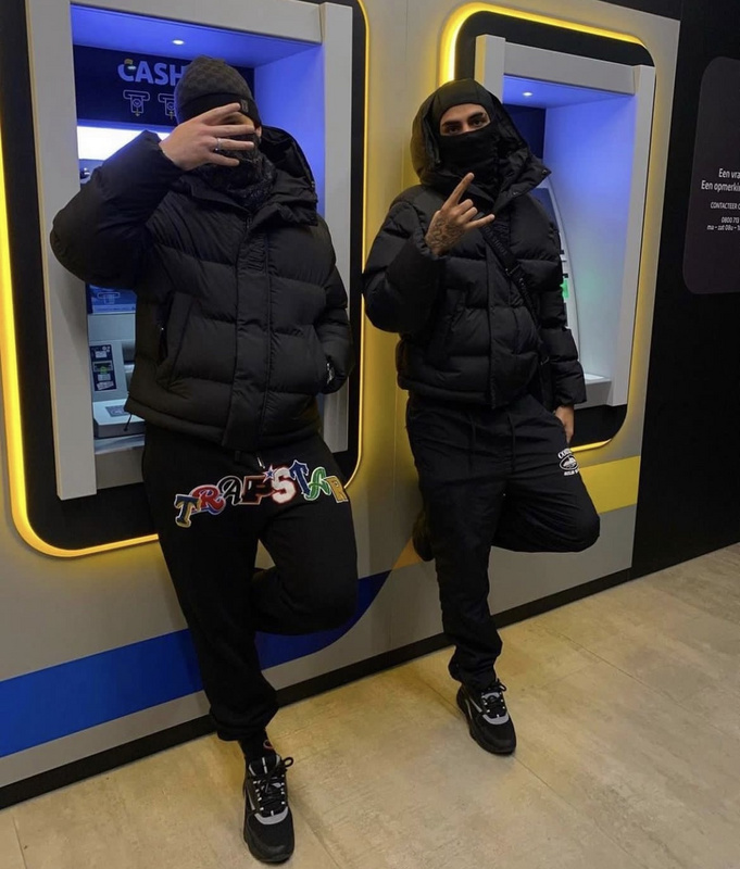 293¥ Decoded 2022 Hooded Puffer - dark | Yupoo - Image 28