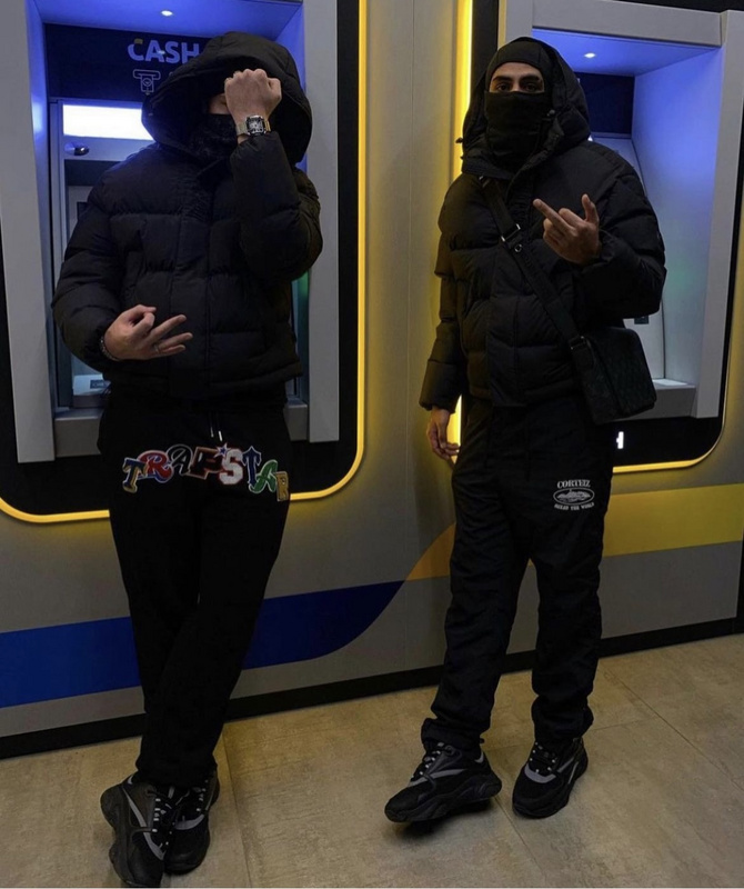 293¥ Decoded 2022 Hooded Puffer - dark | Yupoo - Image 30