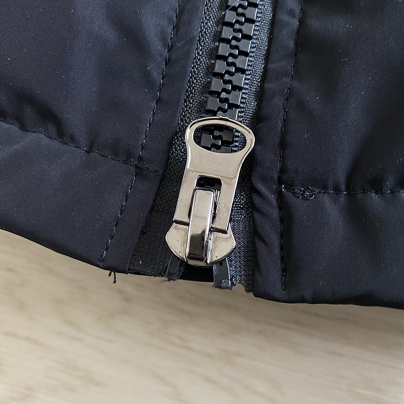 300¥ Oversized Irongate Puffer Jacket - Black | Yupoo - Image 8