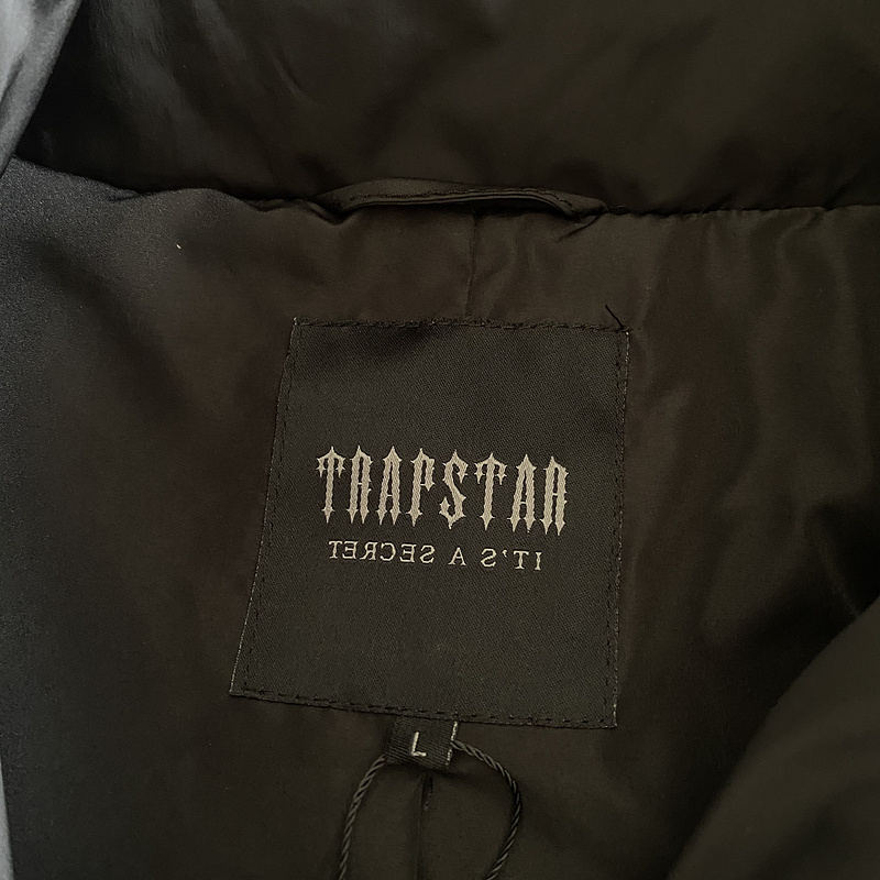 300¥ Oversized Irongate Puffer Jacket - Black | Yupoo - Image 11