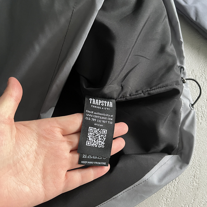 174¥ outline arch windbreaker-black gradient | Yupoo - Image 17