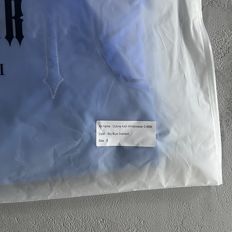 174¥ outline arch windbreaker-sky blue gradient | Yupoo - Image 5