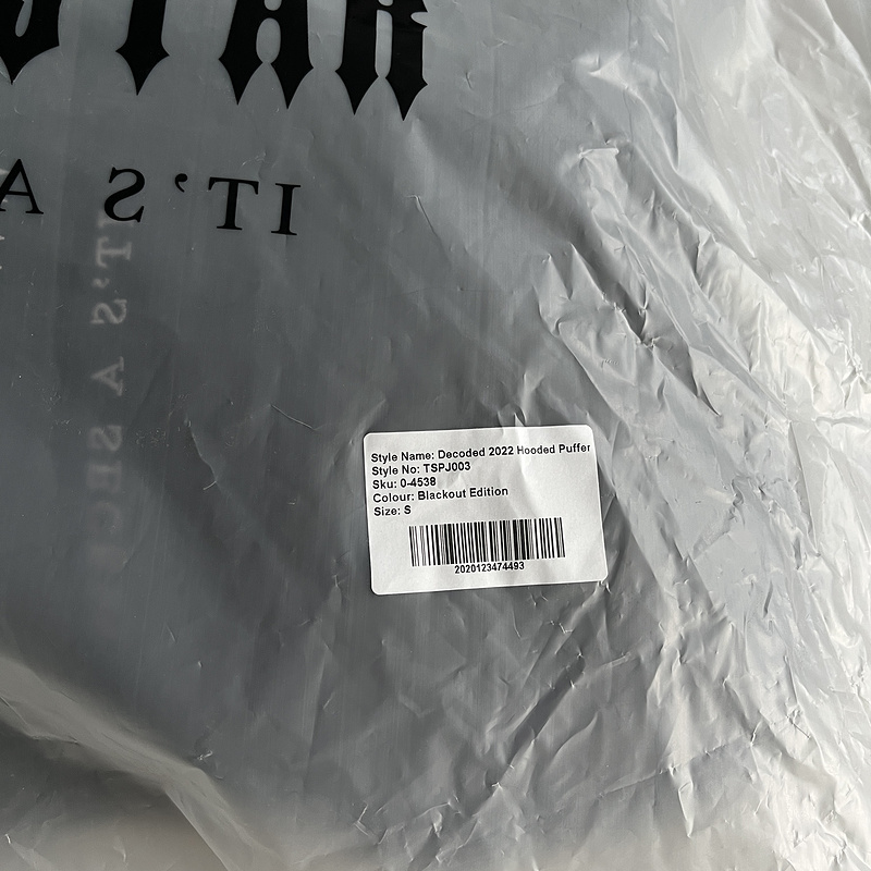 293¥ decoded2022hooded puffer-blackout edition | Yupoo - Image 5