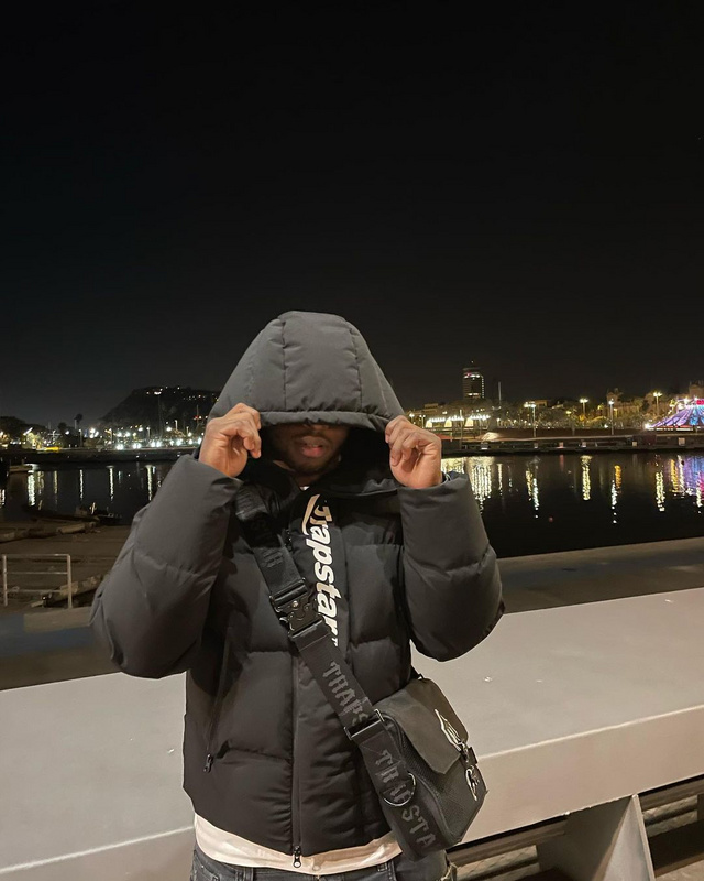 279¥  HYPERDRIVE TECHNICAL PUFFER-BLACK | Yupoo - Image 38