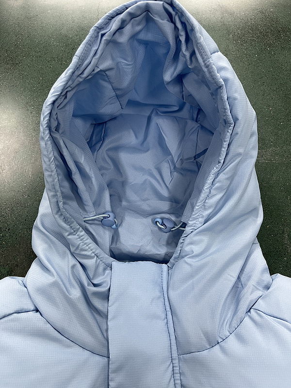 266¥ WOMEN'S DECODED HOODED PUFFER 2.0 JACKET -ICE BLUE | Yupoo - Image 13