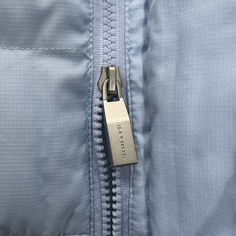 266¥ WOMEN'S DECODED HOODED PUFFER 2.0 JACKET -ICE BLUE | Yupoo - Image 16