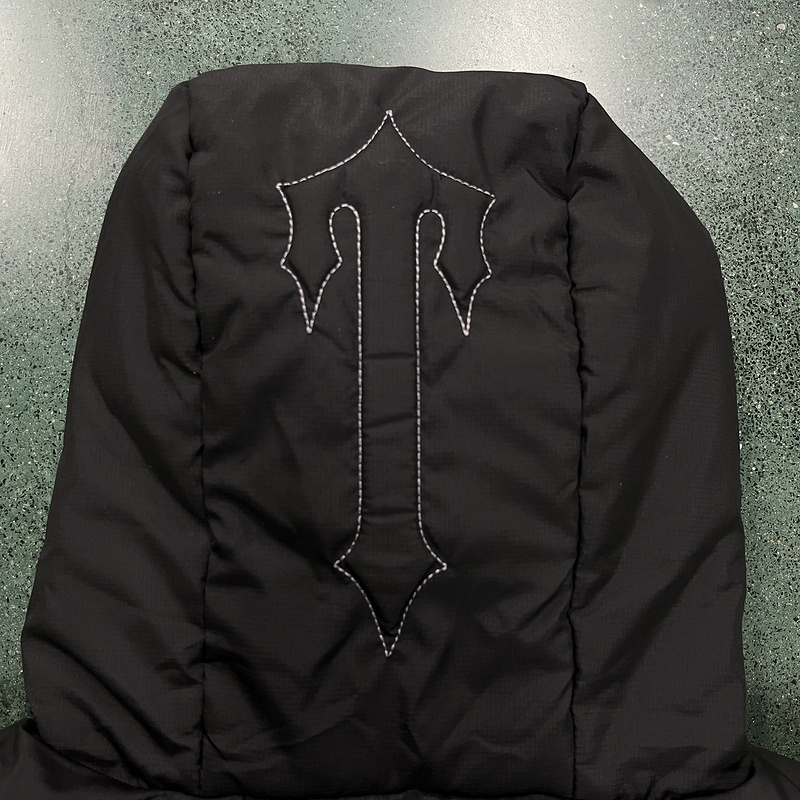 266¥ WOMEN'S DECODED HOODED PUFFER 2.0 JACKET - BLACK | Yupoo - Image 19