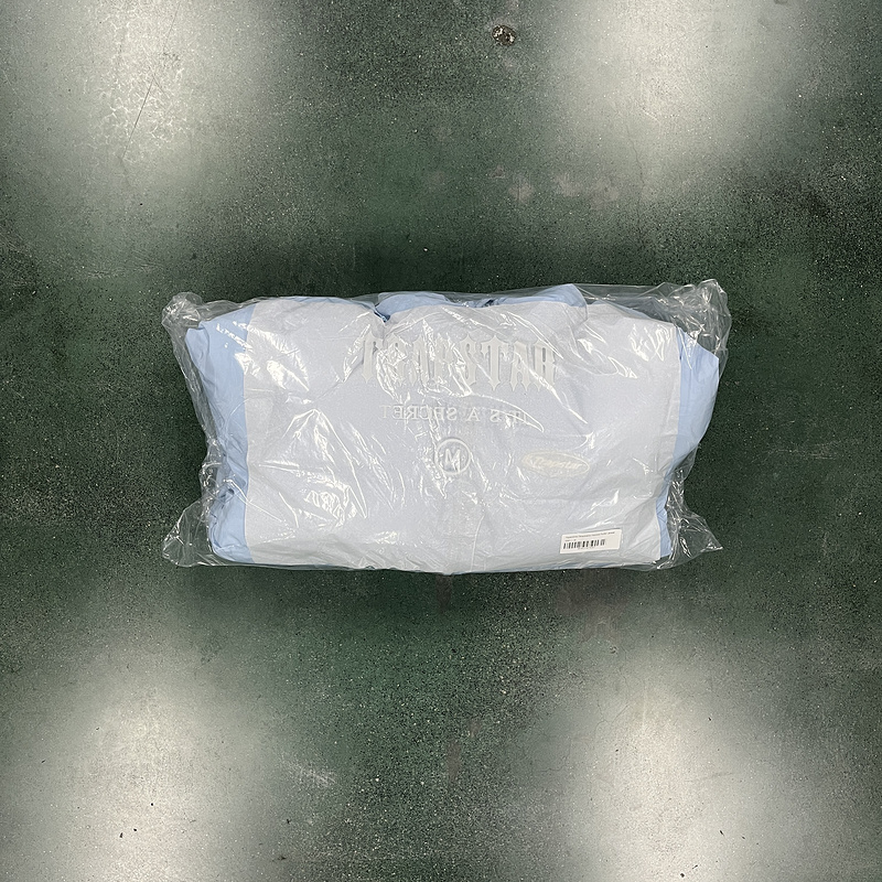 293¥ ICE BLUE HYPERDRIVE DETACHABLE HOOD PUFFER JACKET | Yupoo - Image 4