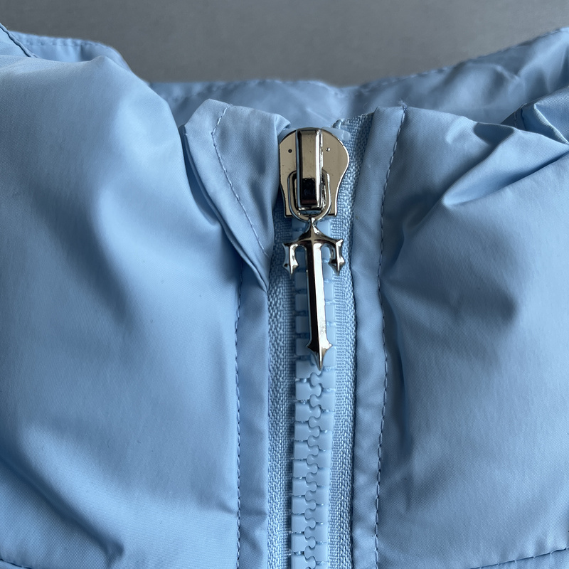 252¥ womens irongate detachable hooded puffer - baby blue | Yupoo - Image 11