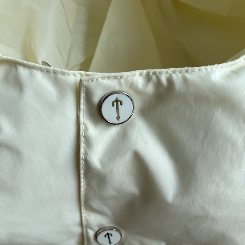 252¥ womens irongate detachable hooded puffer - cream | Yupoo - Image 9