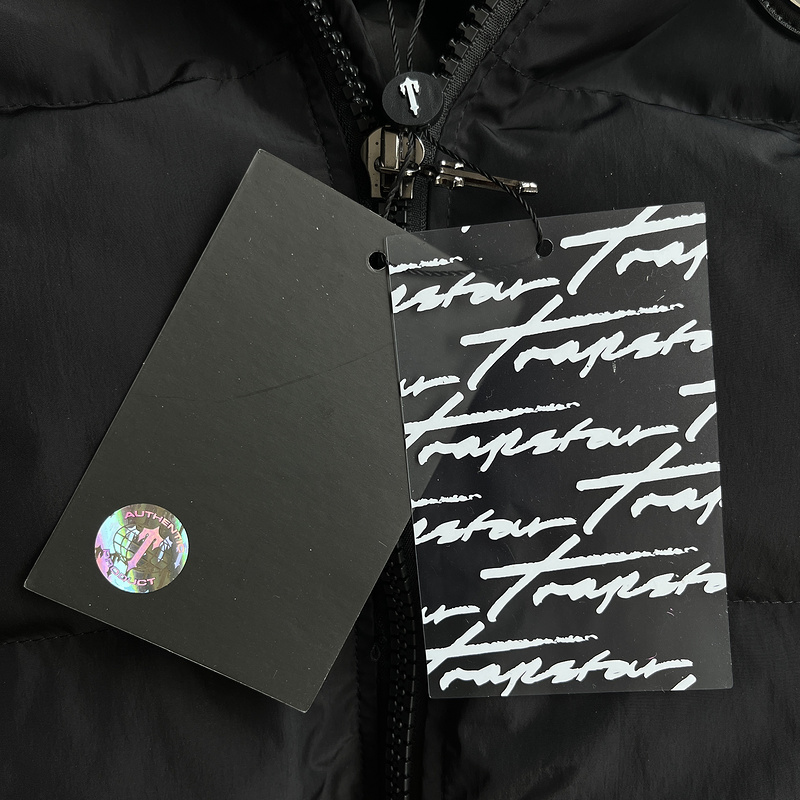 252¥ womens irongate detachable hooded puffer - black | Yupoo - Image 16