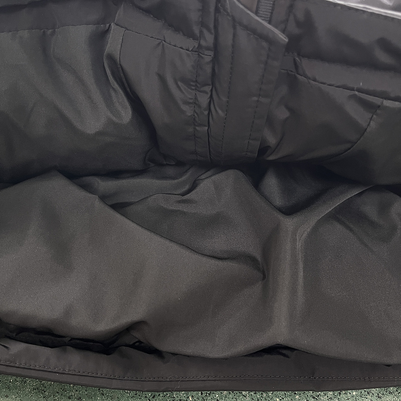 293¥ DETACHABLE HOODED PUFFER JACKET-Black Red | Yupoo - Image 15
