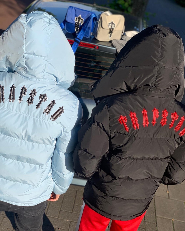 293¥ DETACHABLE HOODED PUFFER JACKET-Black Red | Yupoo - Image 27
