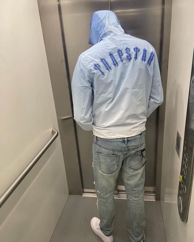 182¥ irongate T windbreaker-blue grdient blue | Yupoo - Image 28