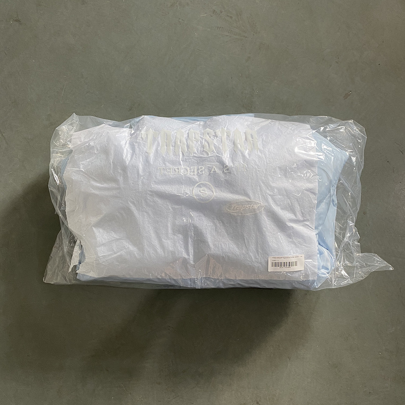 272¥ HYPERDRIVE PUFFER JACKET-ice blue | Yupoo - Image 4