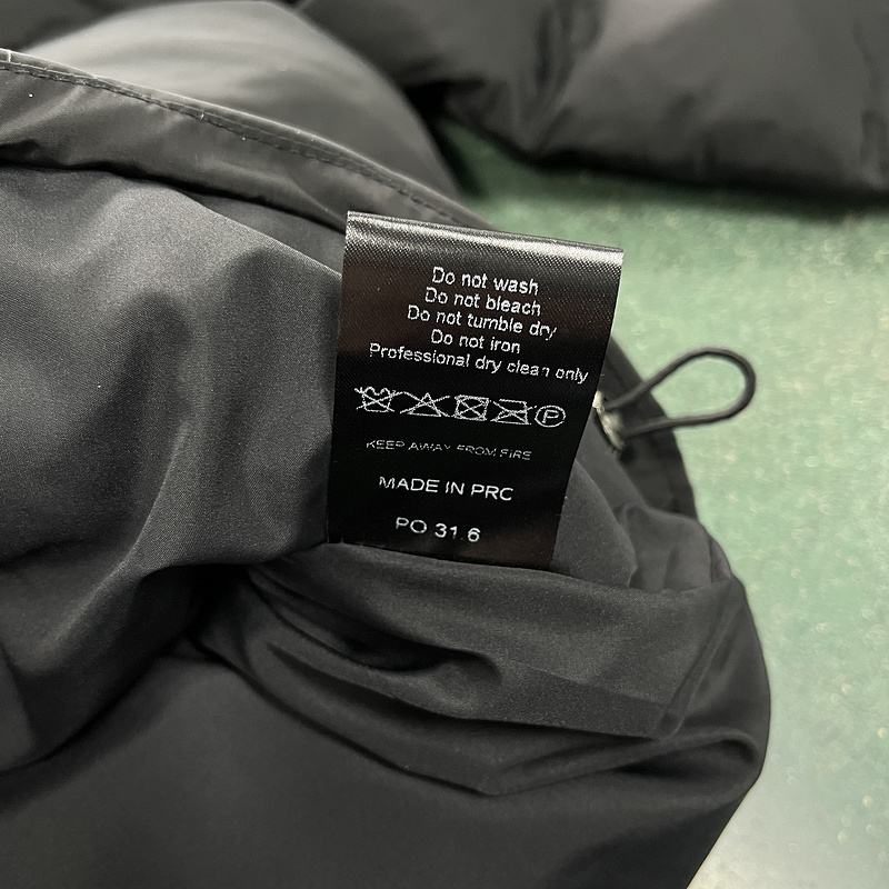 272¥ HYPERDRIVE PUFFER JACKET - WHITE | Yupoo - Image 15