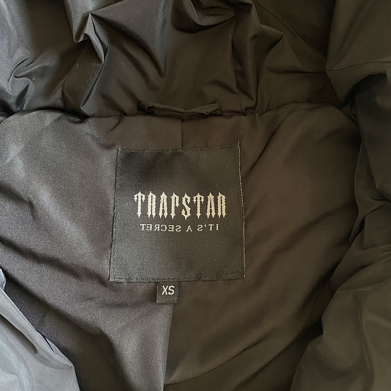 279¥   AW20 IRONGATE Hooded Quilted | Yupoo - Image 15