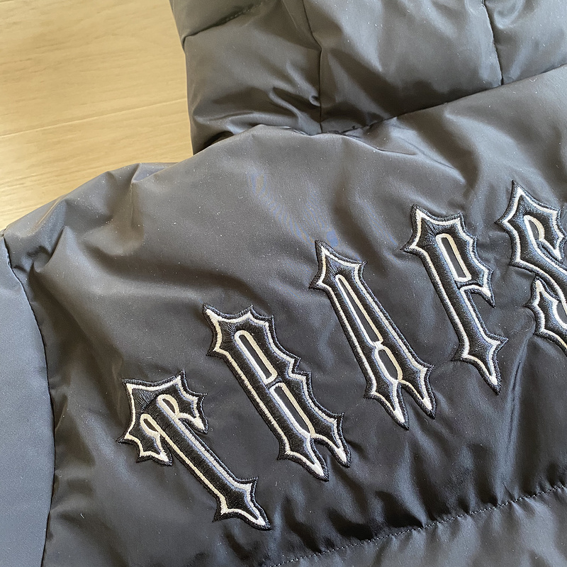 279¥   AW20 IRONGATE Hooded Quilted | Yupoo - Image 24