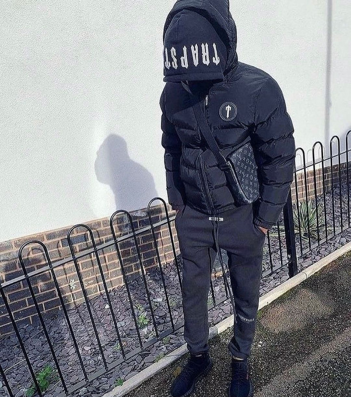 279¥   AW20 IRONGATE Hooded Quilted | Yupoo - Image 40