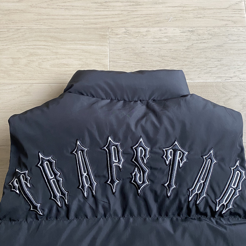 193¥ T Badge Gilet | Yupoo - Image 11
