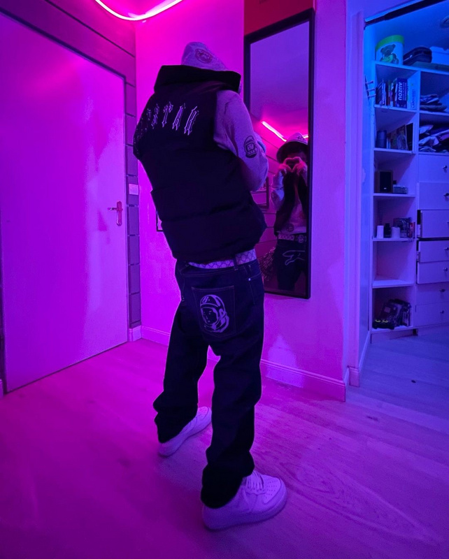 193¥ T Badge Gilet | Yupoo - Image 26