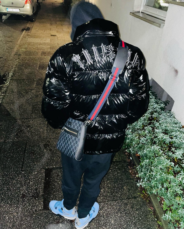 293¥  Shiny Black Irongate Jacket Detachable Hood | Yupoo - Image 24