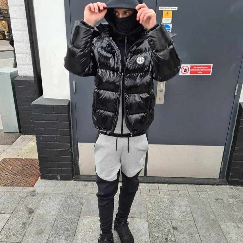 293¥  Shiny Black Irongate Jacket Detachable Hood | Yupoo - Image 31