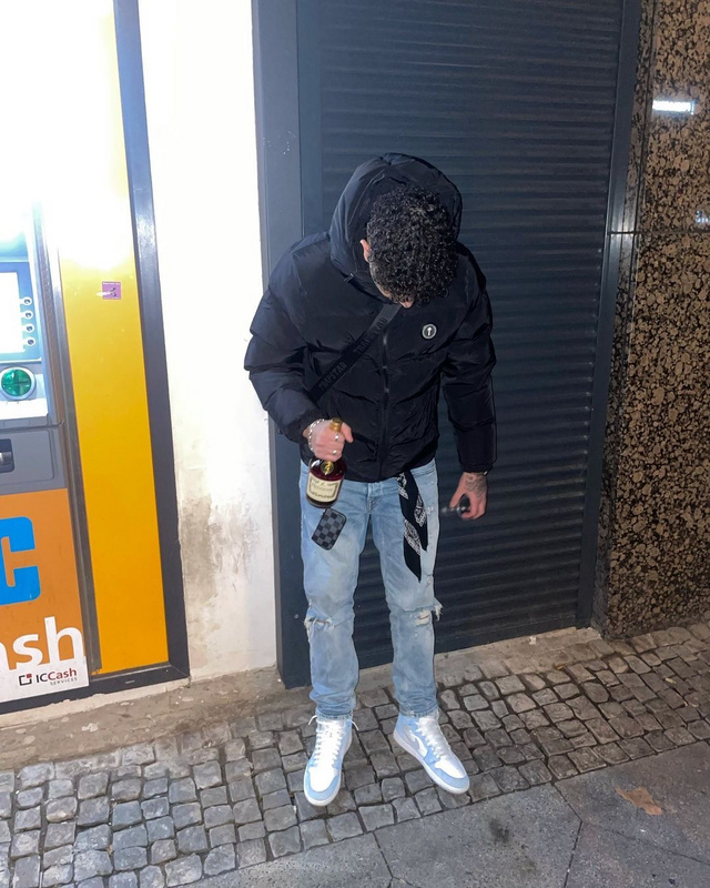 293¥ Black Irongate Jacket Detachable Hood | Yupoo - Image 25