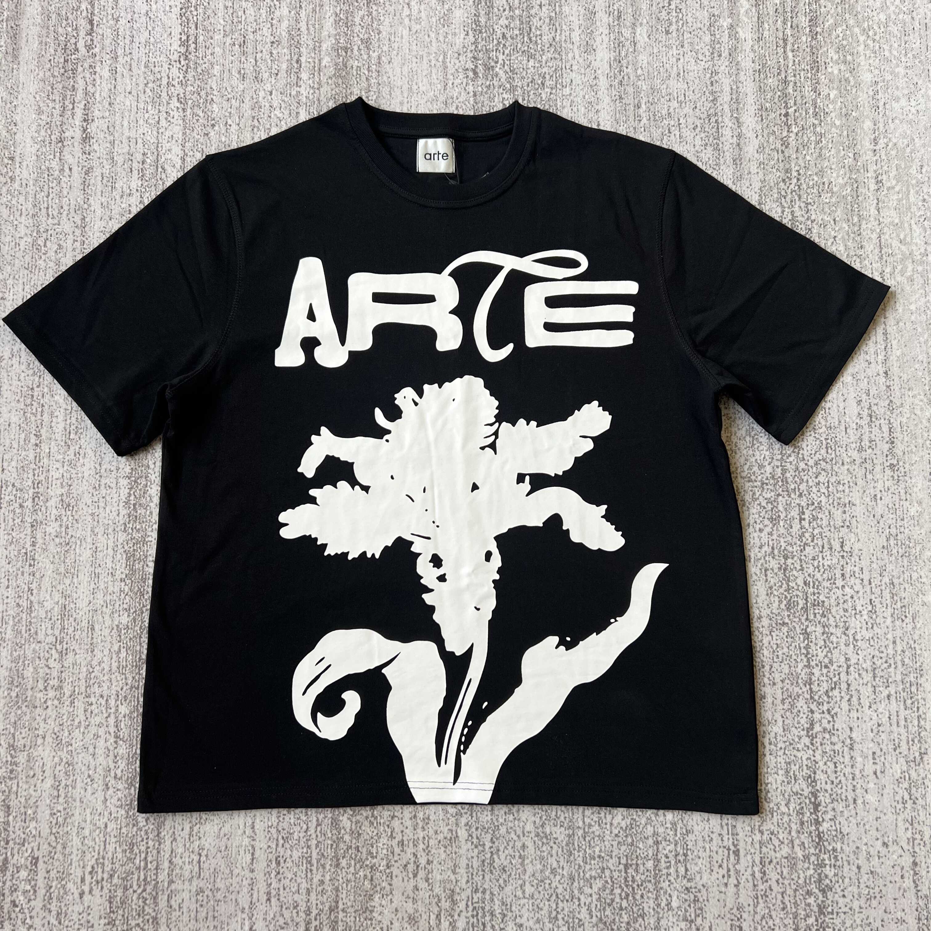 Arte Antwerp Big Flower T-shirt