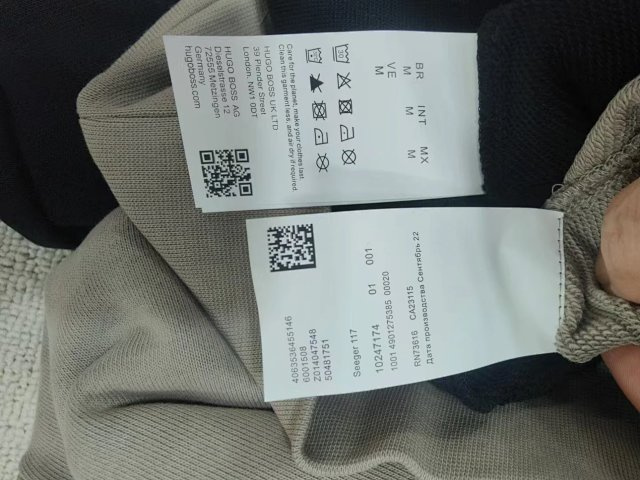 ¥300.00 2024秋冬新款Hugobs休闲卫衣 | Yupoo - Image 4
