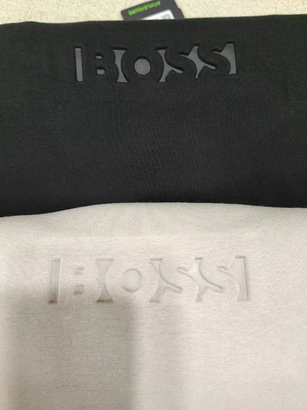 ¥270.00 2024秋冬新款Hugobs休闲卫衣 | Yupoo - Image 4