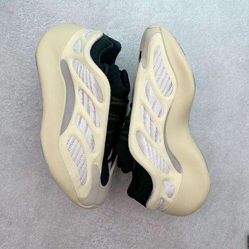 360🔥H67799 White