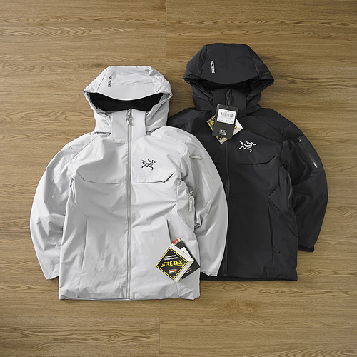 560🔥 Macai Puffer Jacket ski suit