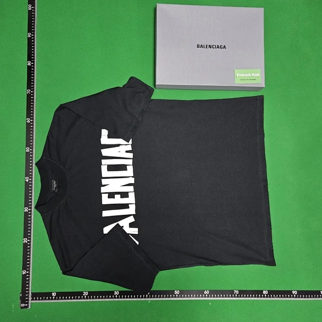 Balenciaga Loose - Image 16