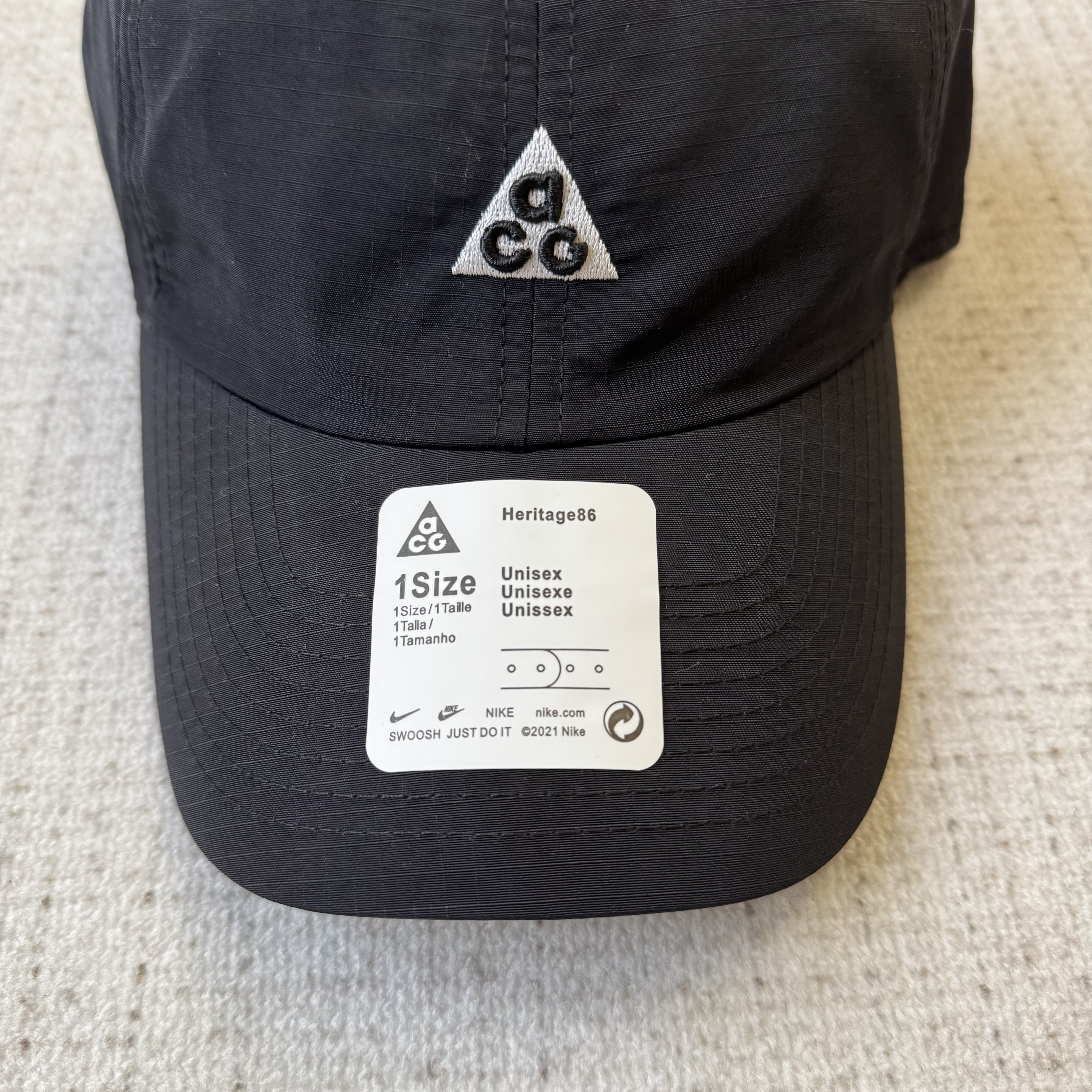 Nike acg cap