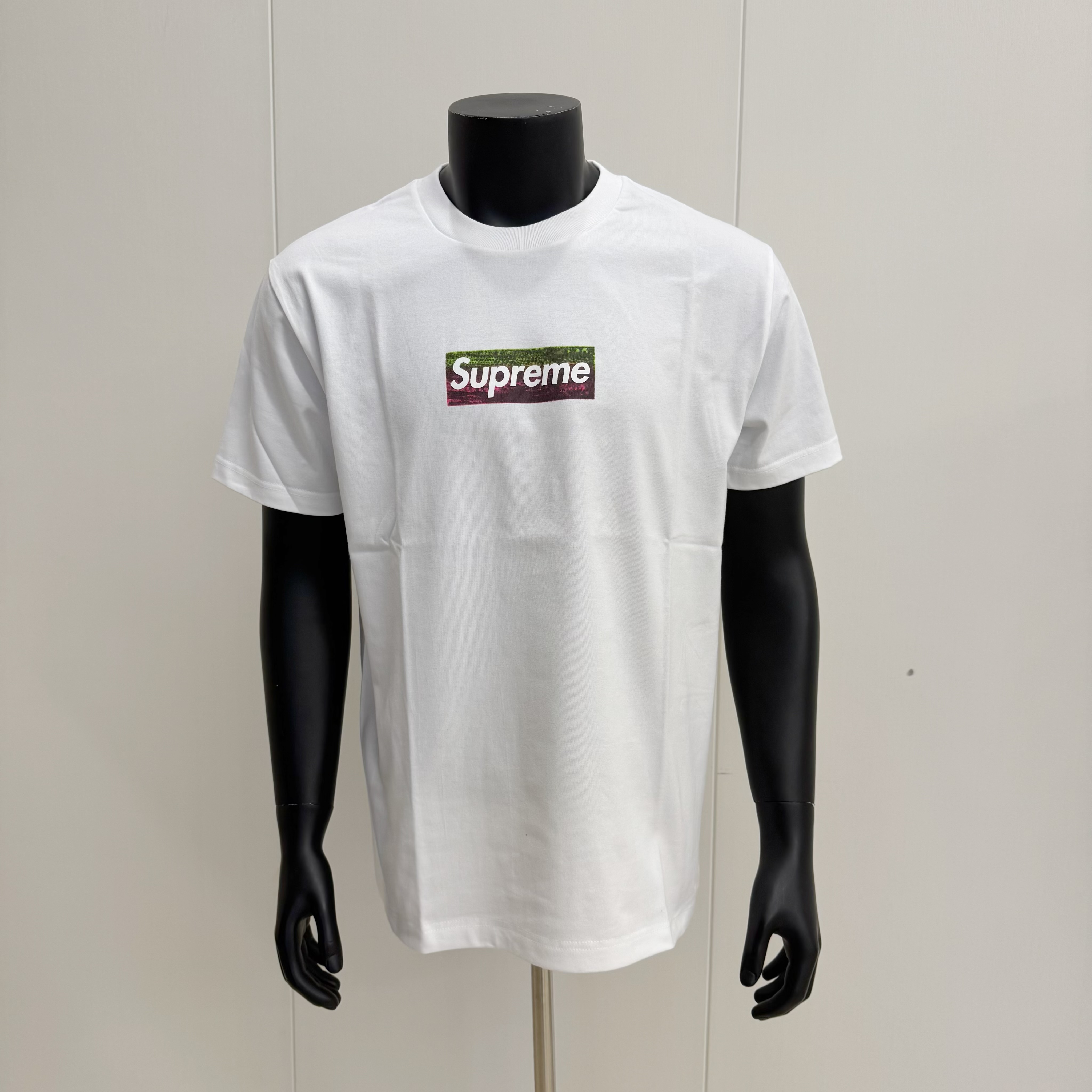 Supreme box logo tee
