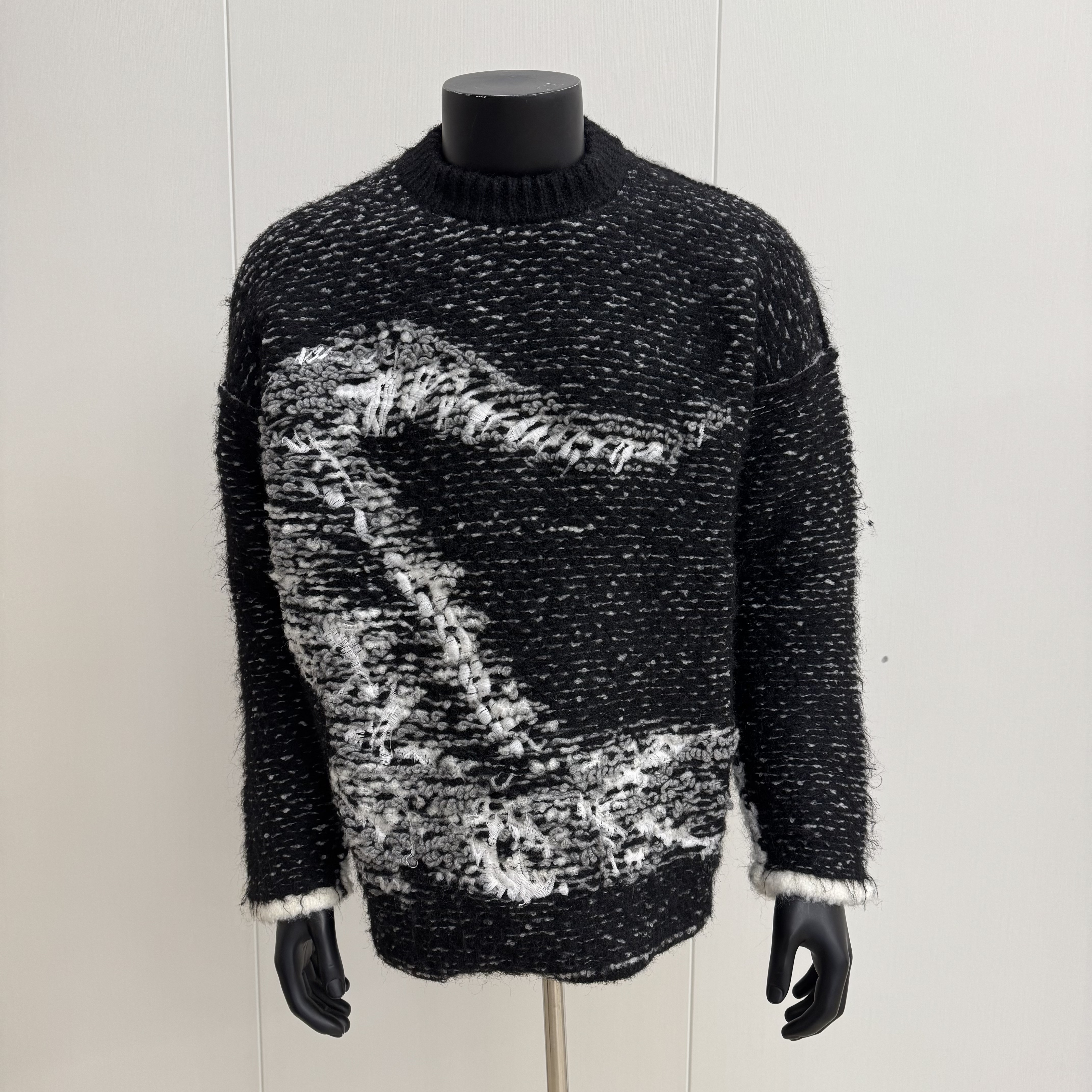 Lacste Javier Sweater