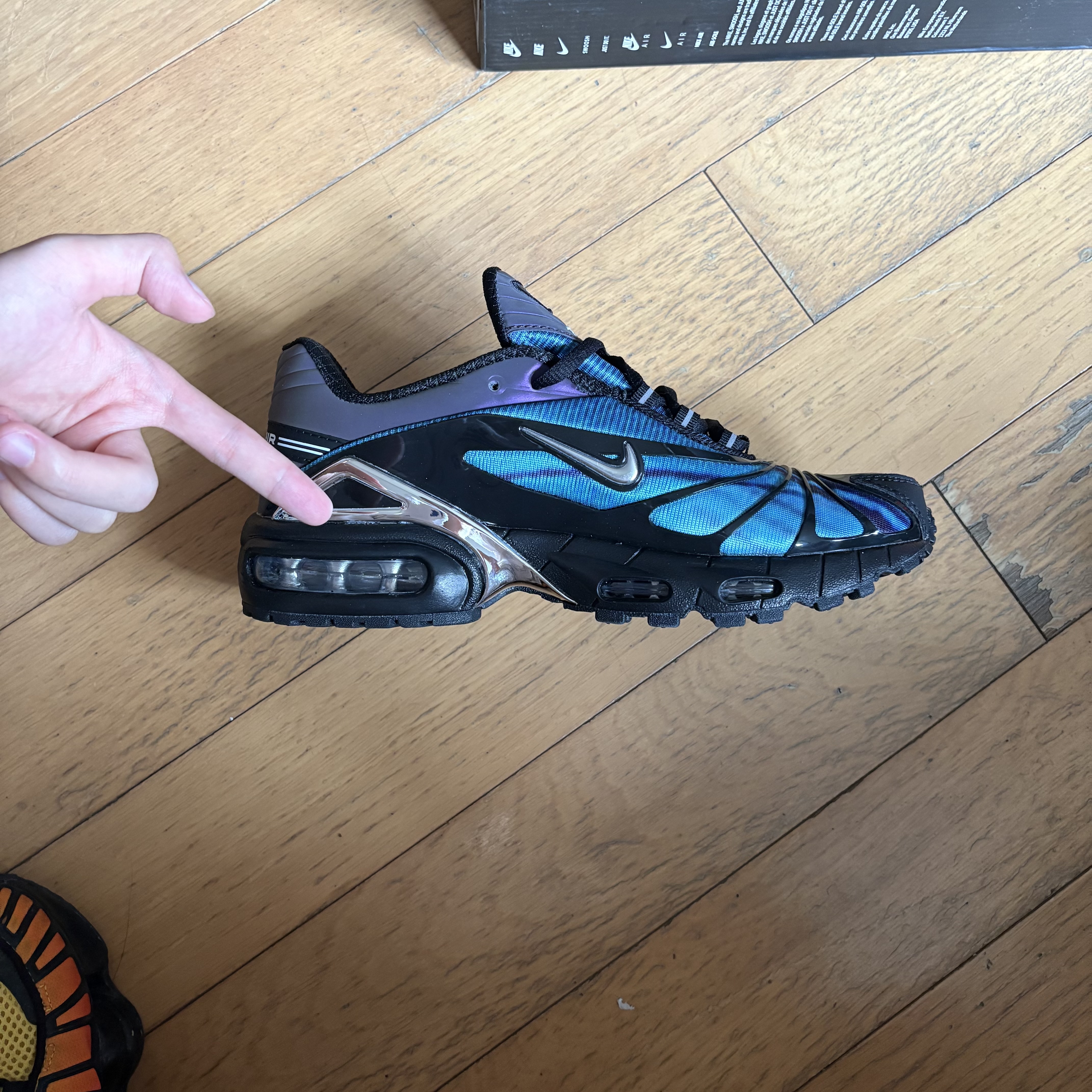Tailwind shoes - Image 3