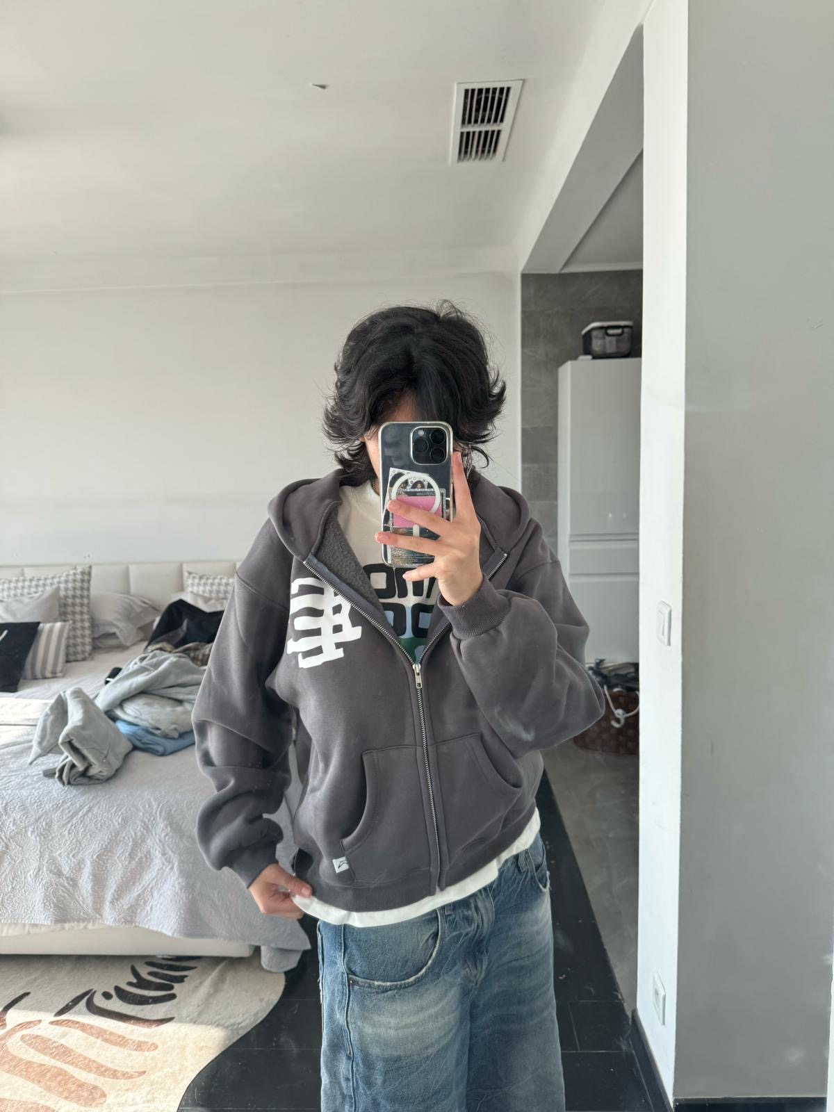 EE x Akimbo ZIP-UP - Image 4