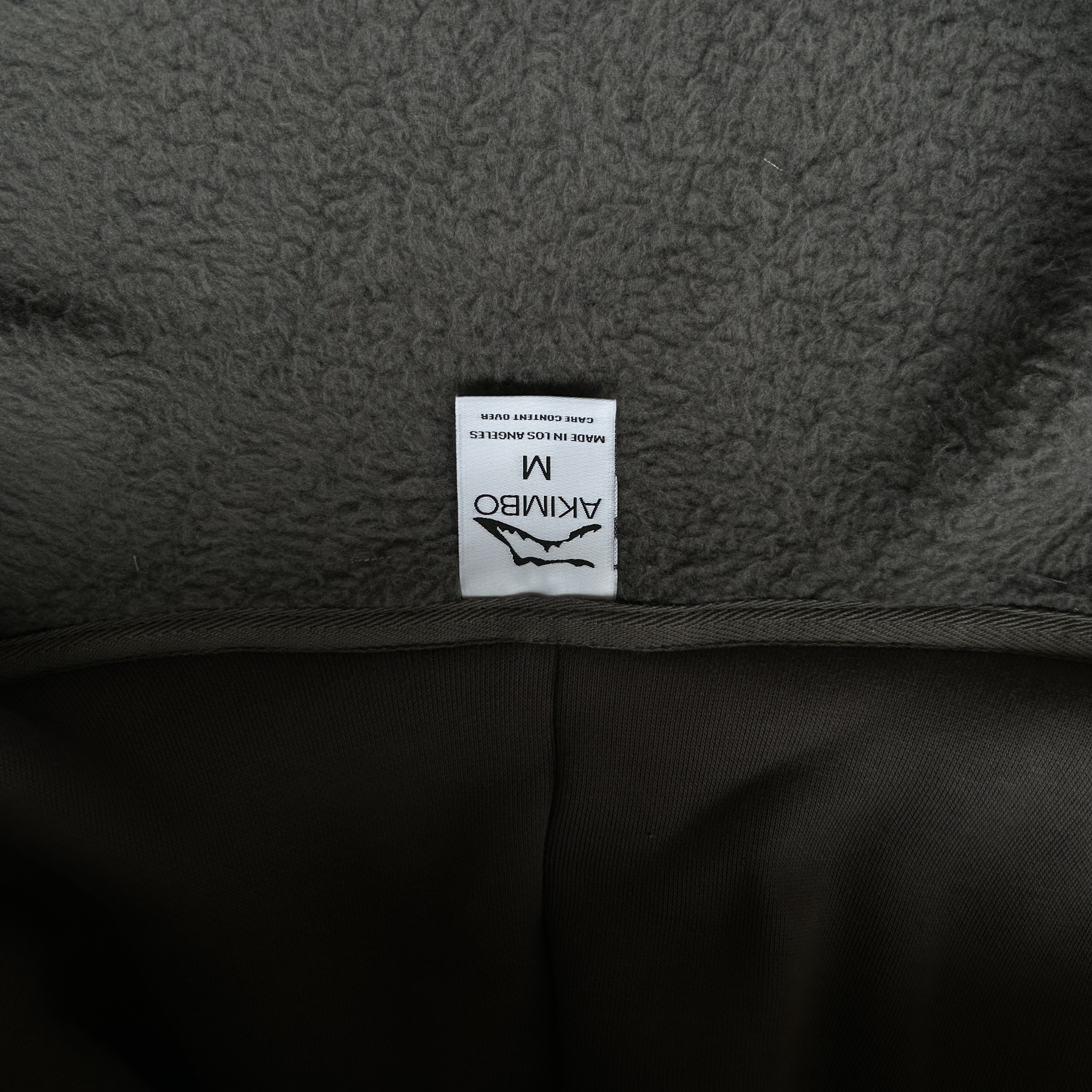 EE x Akimbo ZIP-UP - Image 12